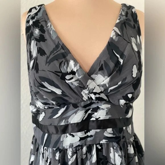 Studio I Petite dress size 12P - Picture 2 of 10